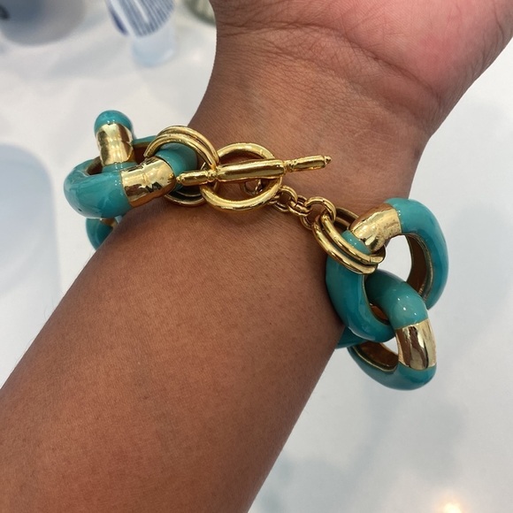 Kenneth Jay Lane Turquoise and Gold Bracelet - Picture 4 of 4